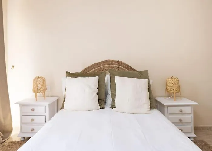 Eden Rentals Adeje Pearl Lovely City Center Private Parking